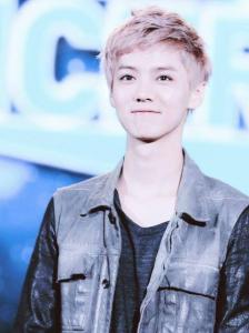 �ٻ��ǹ��� EXO 8412